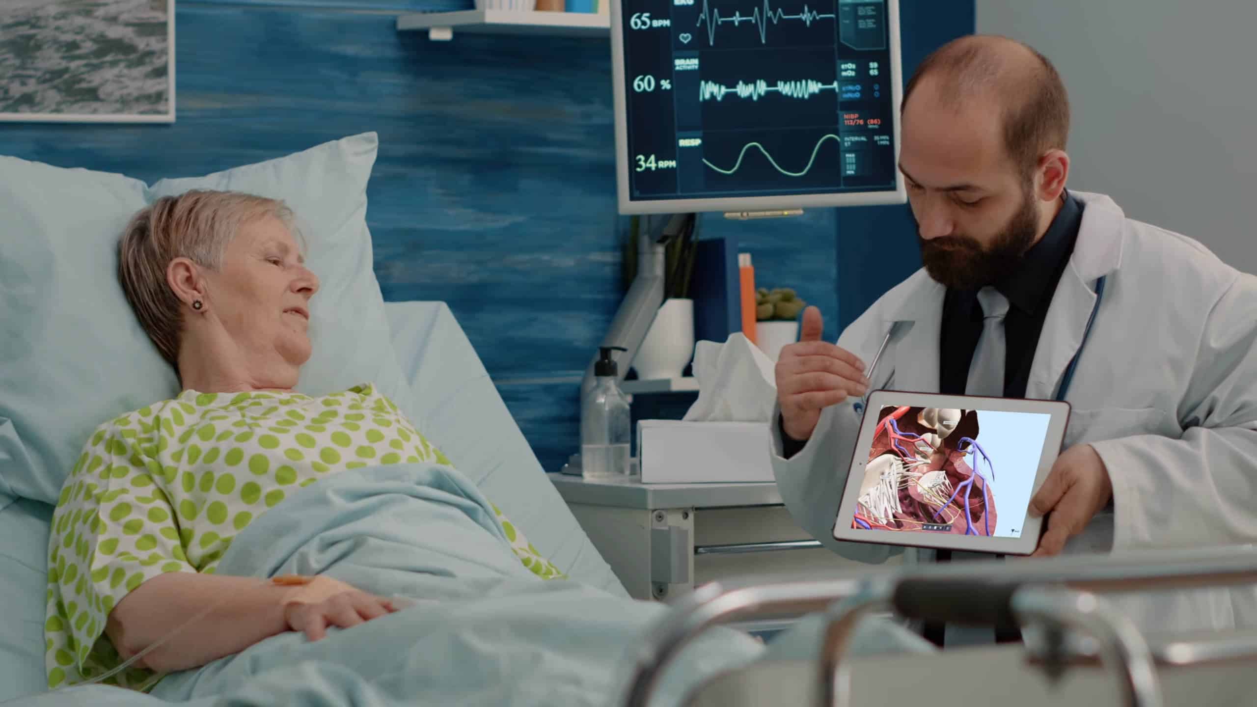 Arzt erklaert Herz 1